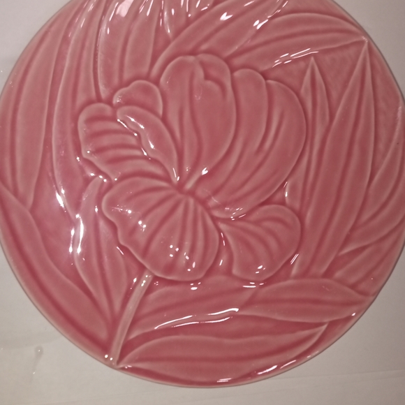 Bordallo Pinheiro Pink Set of Two Floral Plates 8 inches . Made in Portugal - Picture 2 of 6